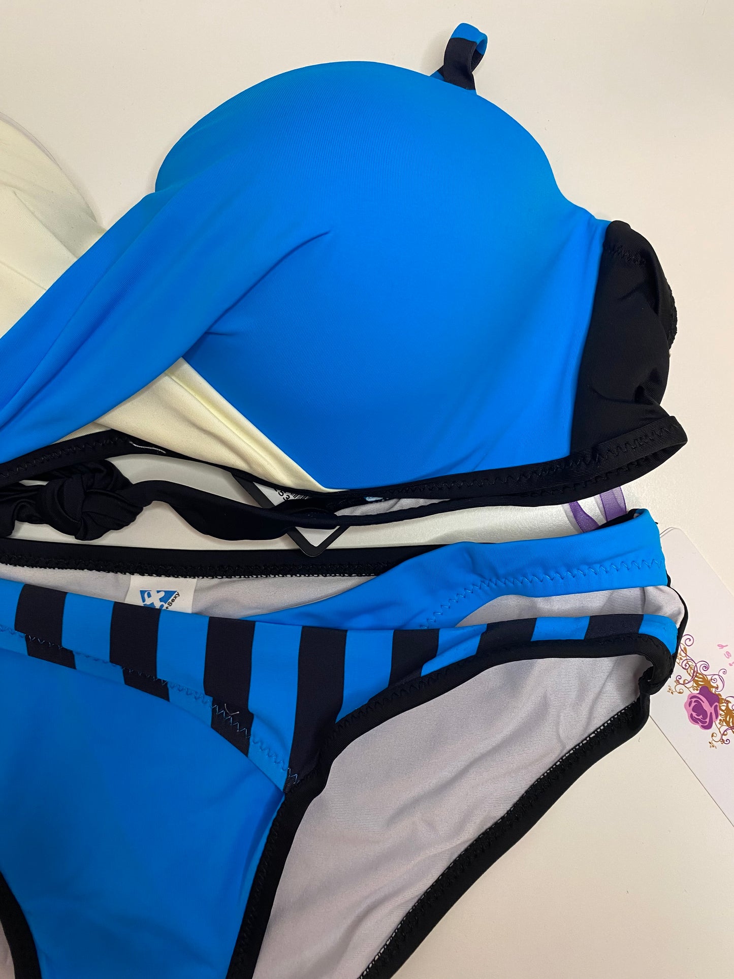 Enchanté Allure Bikini Set