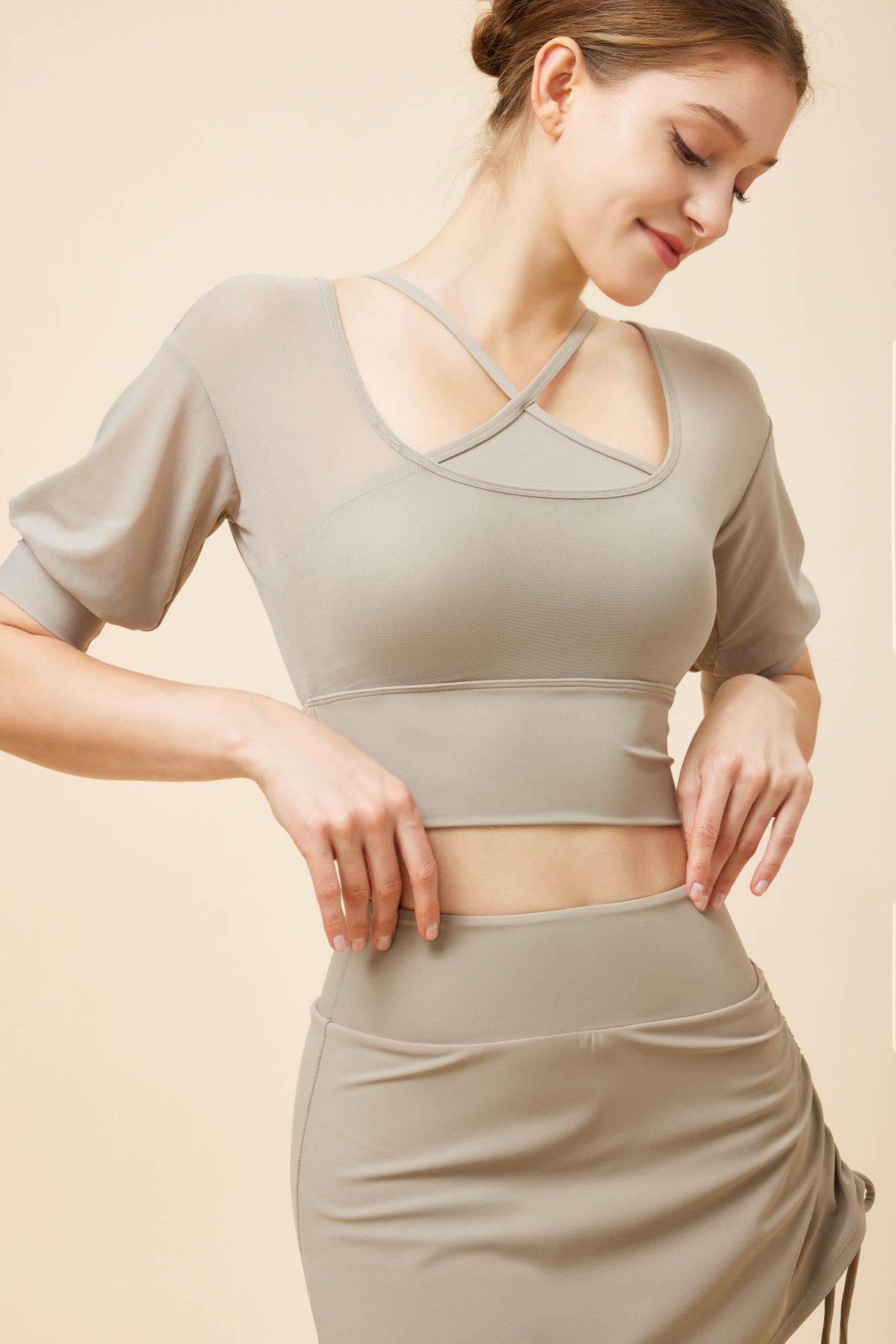 Dreamy Halterneck Mesh Enchanted Lantern Sleeve Set