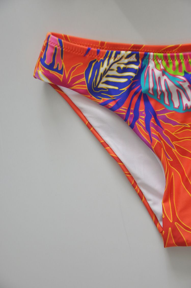 Chic Patterned Minimalist Bikini Set